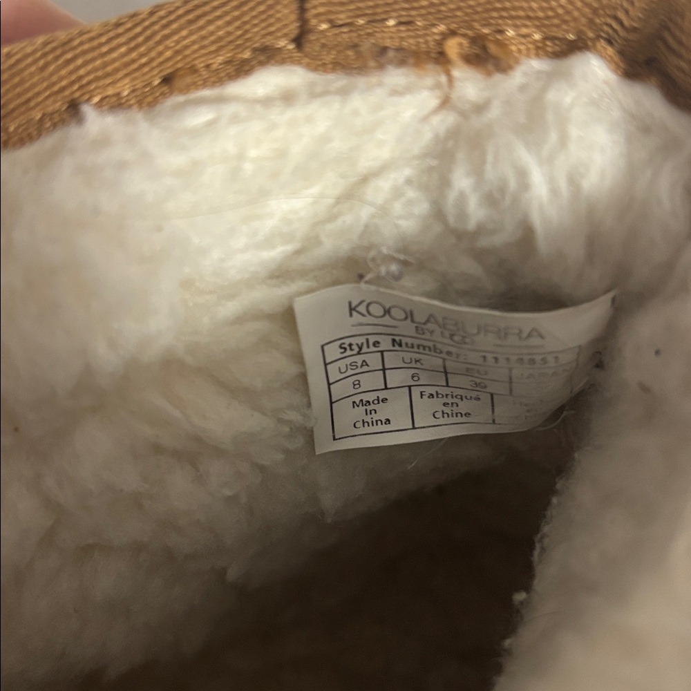 Koolaburra by UGG boots size 8 - Picture 6 of 6